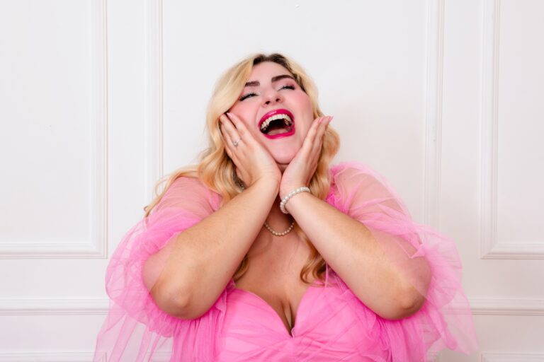 This Plus-Size Wardrobe Dilemma Turned Into A Very Helpful Style Guide