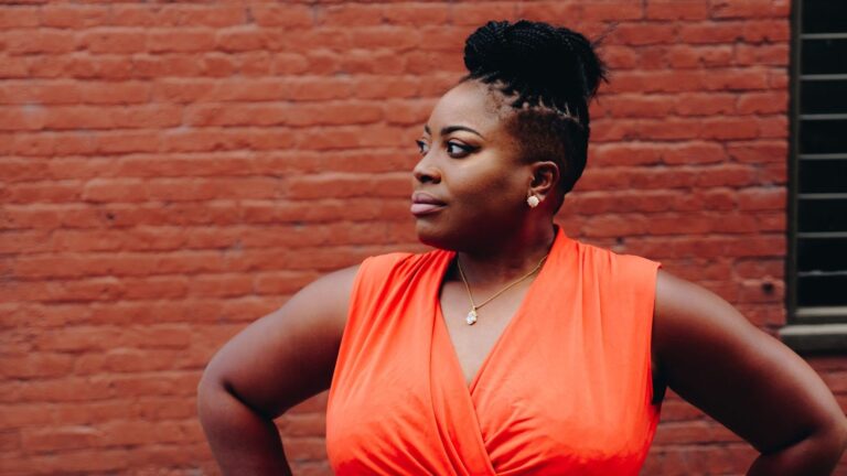 10 plus-size work outfits that look polished without trying too hard