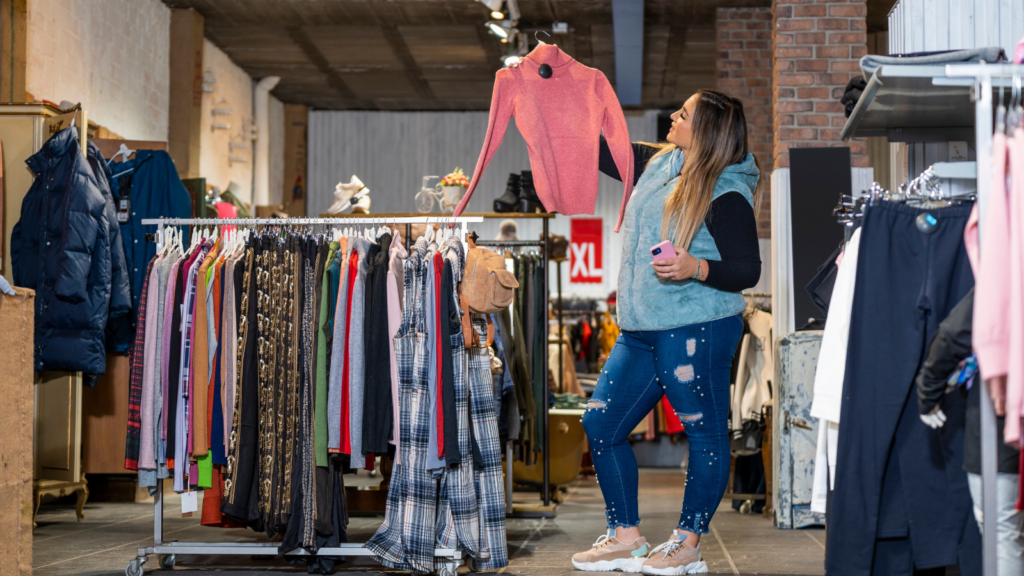 10 Best Places to Shop for an Outdoorsy Vacation Wardrobe